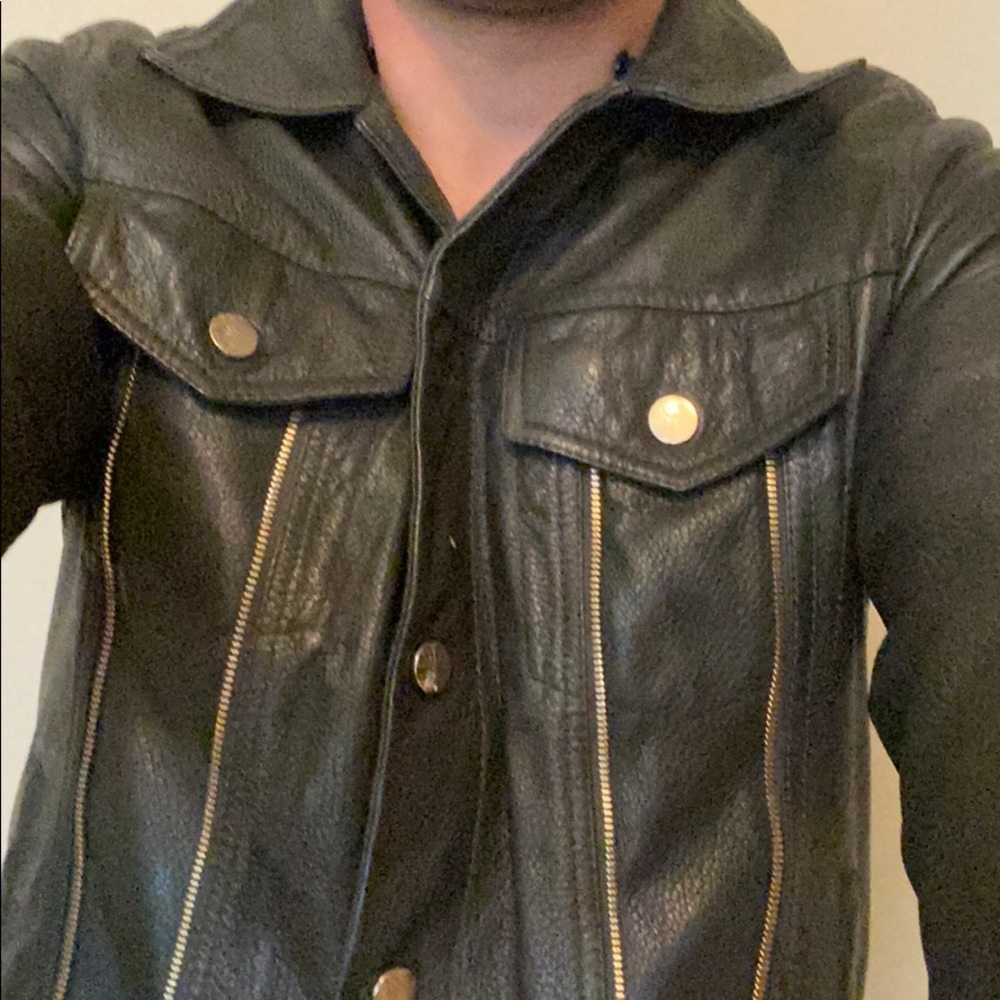 Versace Collection - Picture 6 of 8